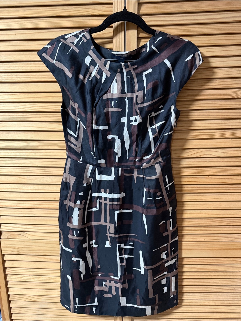 Banana Republic Abstract Cap-Sleeve Midi Dress in Black, Brown, and Cream